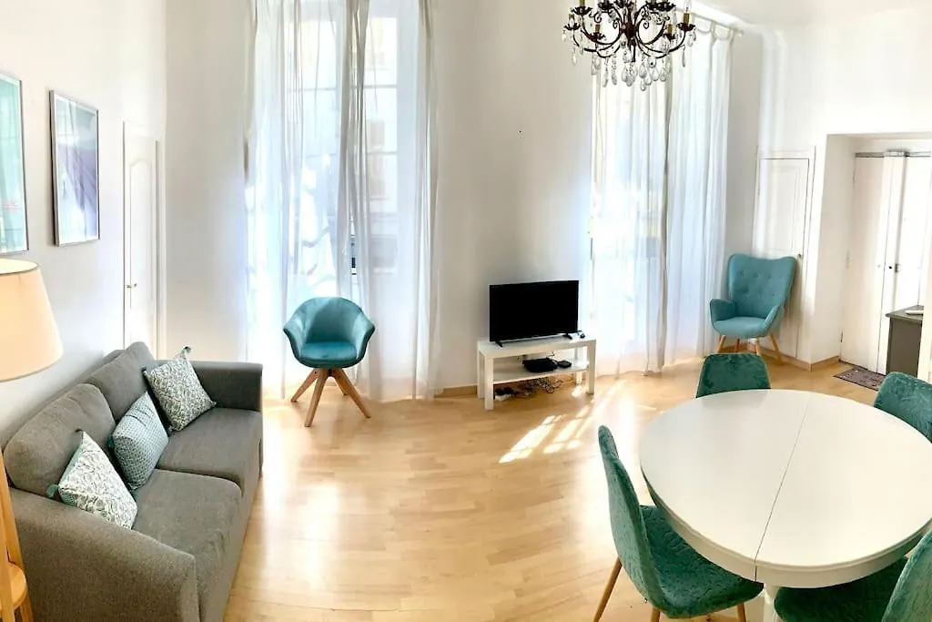 Apartment Saint Philippe - T3 Terrasse Pres De La Plage Nice