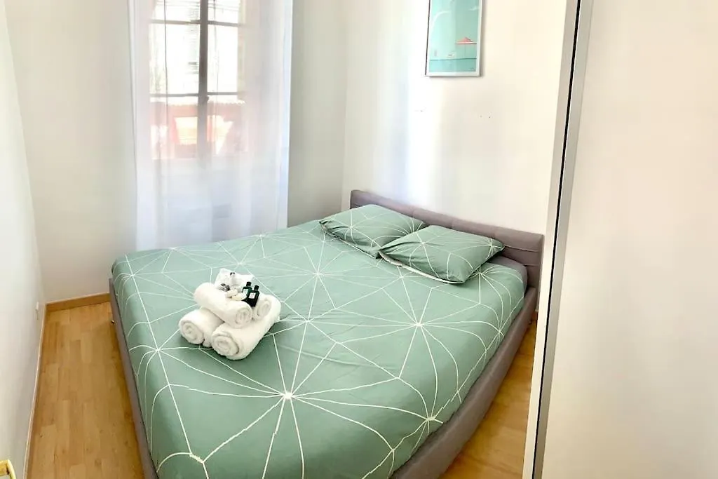 Apartment Saint Philippe - T3 Terrasse Pres De La Plage Nice