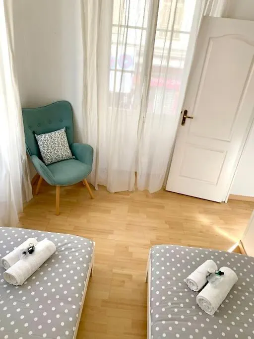 Apartment Saint Philippe - T3 Terrasse Pres De La Plage Nice France