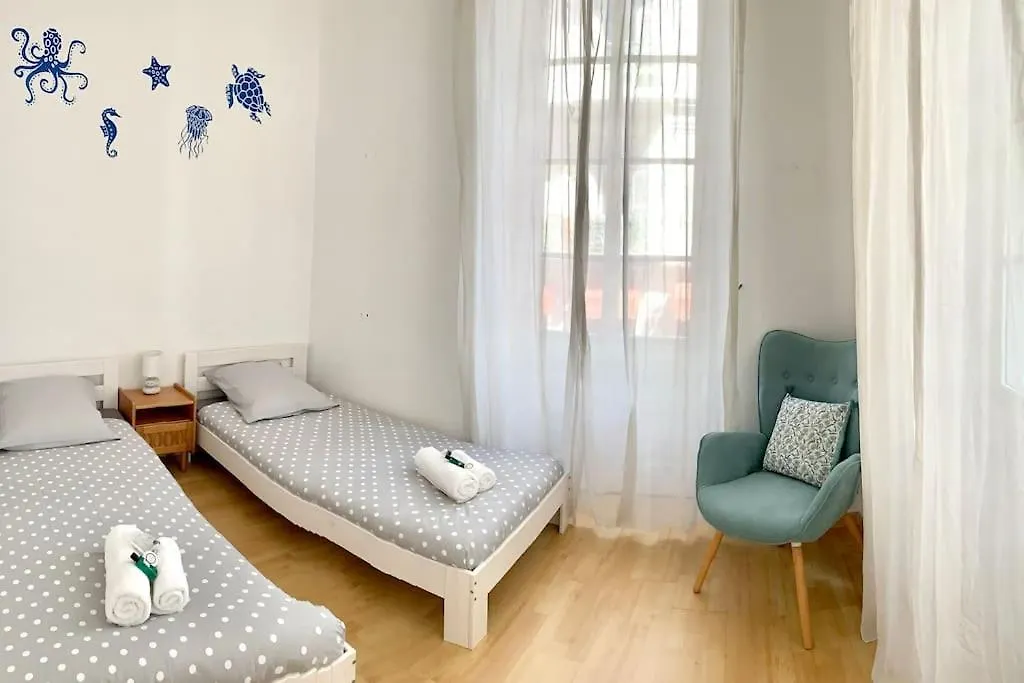 Apartment Saint Philippe - T3 Terrasse Pres De La Plage Nice